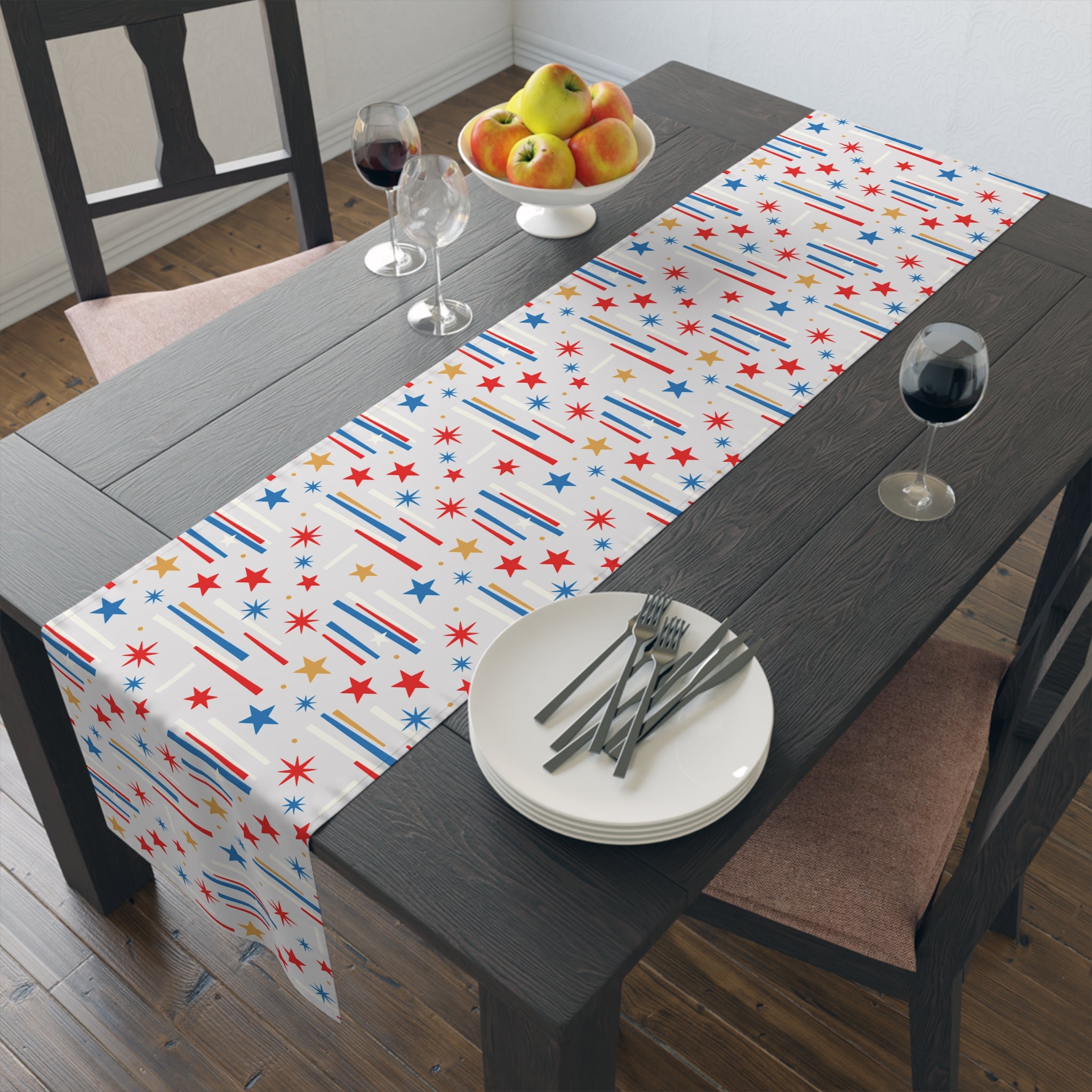 Mid Century Modern 4th of July Stars Holiday Table Runner - Mid Century Modern Gal