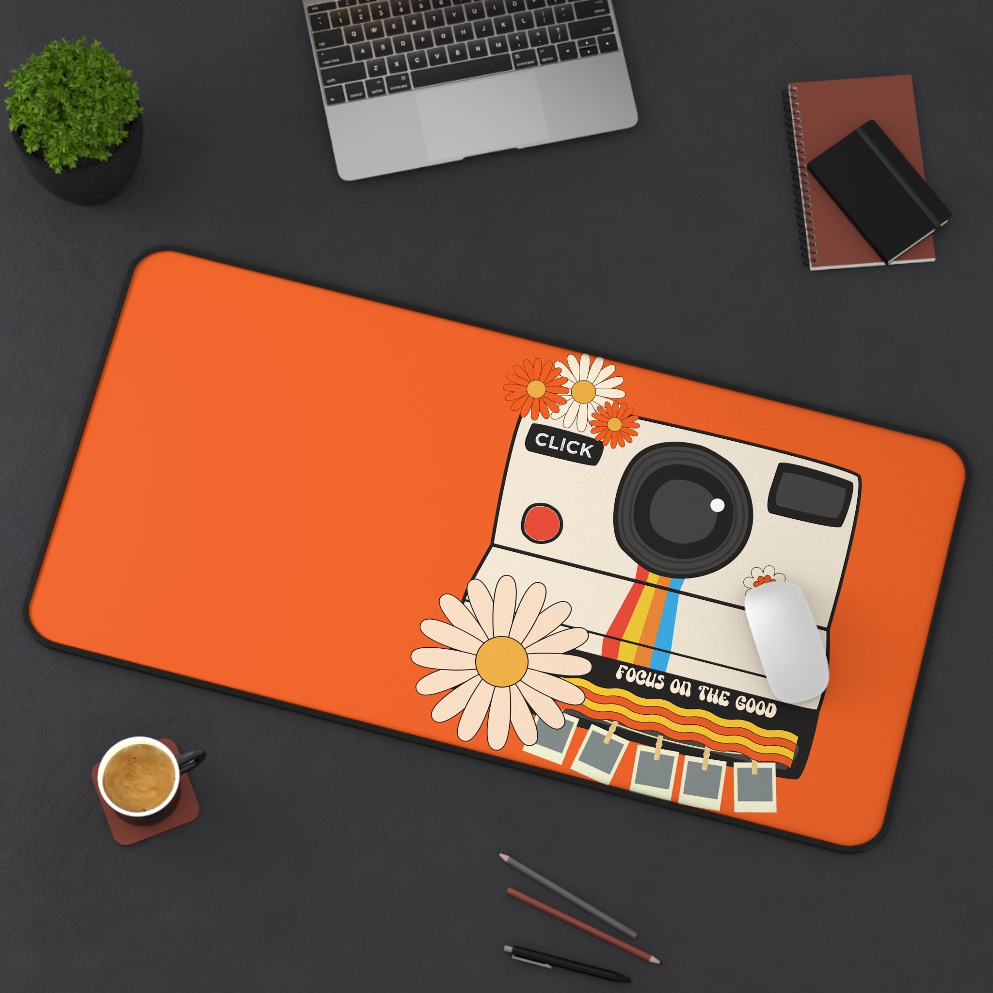 Hip Desk Mat, Focus On The Good, Retro Camera, Flower Power 70&