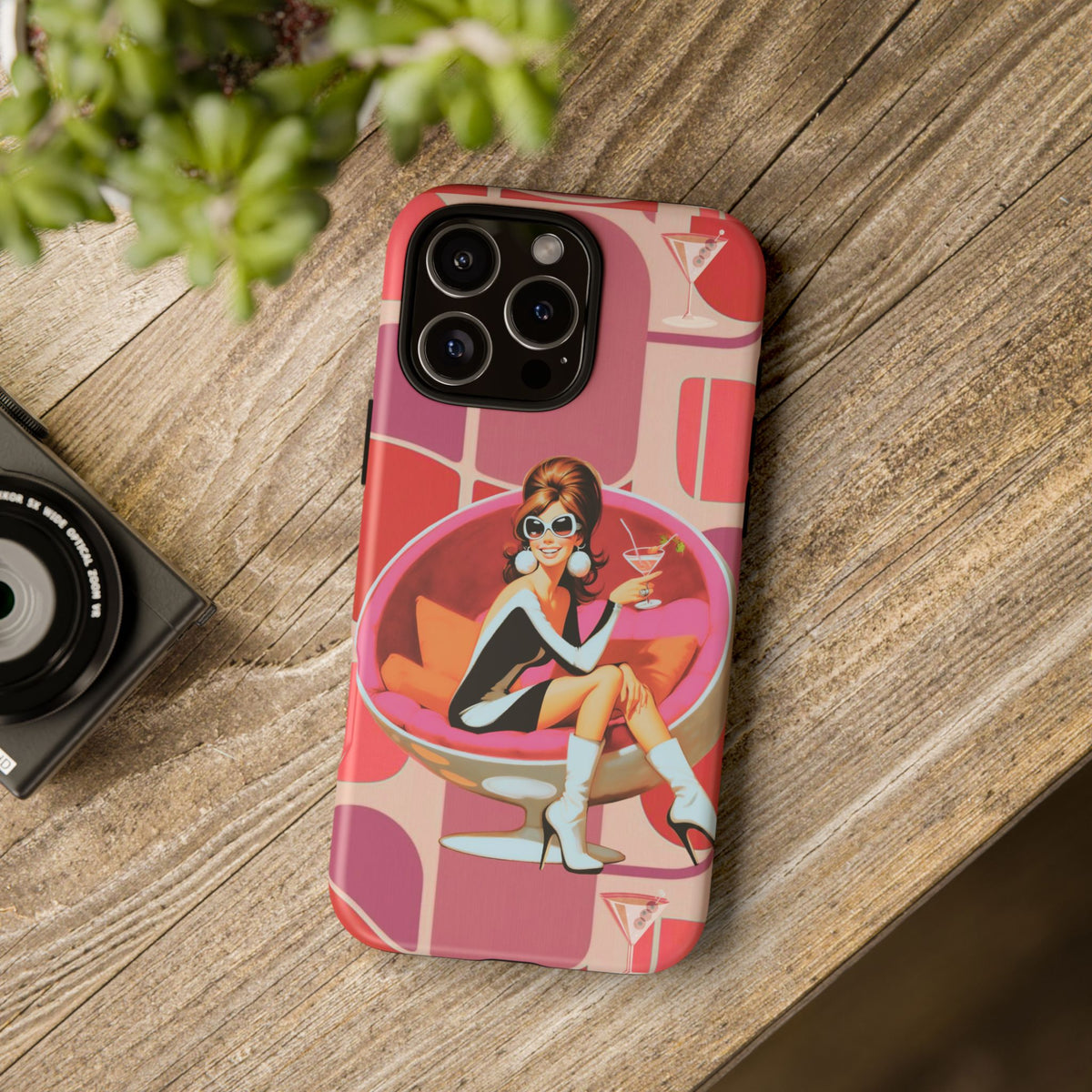 Mid Mod 60s Mod Gal, Kick Back Enjoy, Retro Chic Phone Case with Cocktail Design