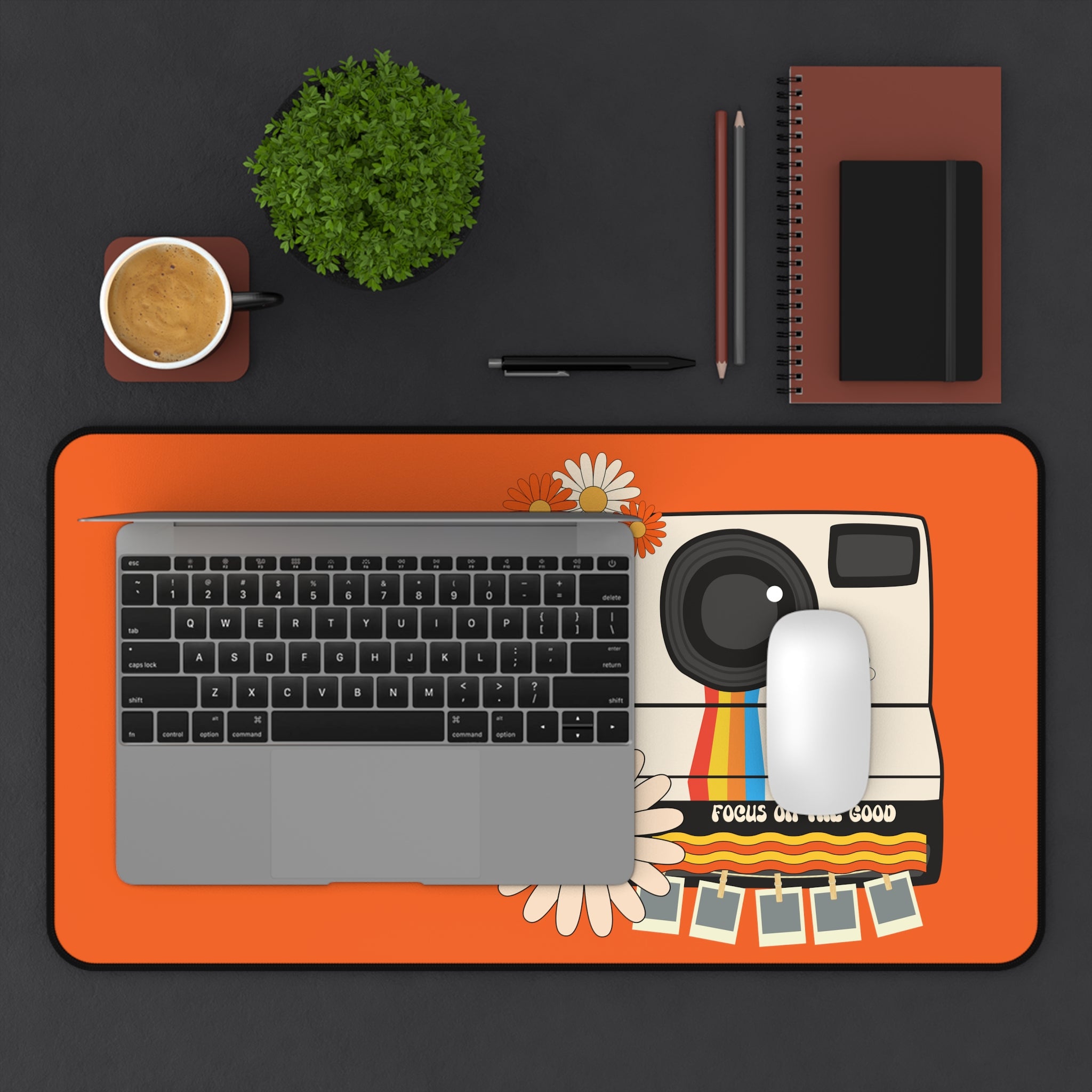 Hip Desk Mat, Focus On The Good, Retro Camera, Flower Power 70&