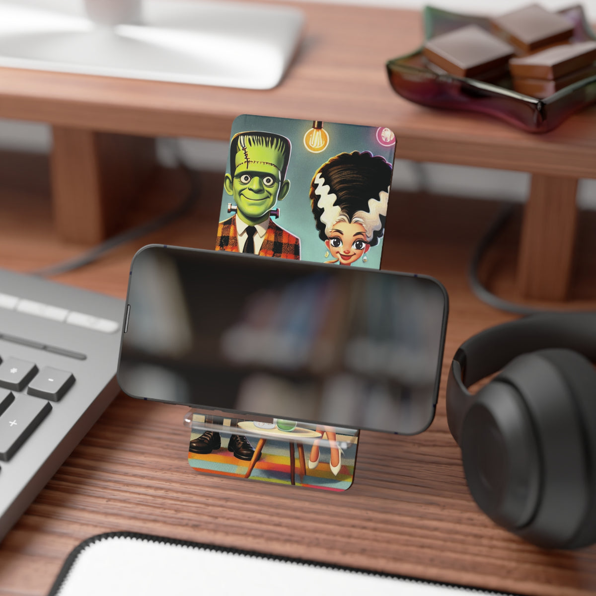 Frankenstein & Bride Mobile Display Stand - Cute Retro Phone Holder - Mid Century Modern Gal