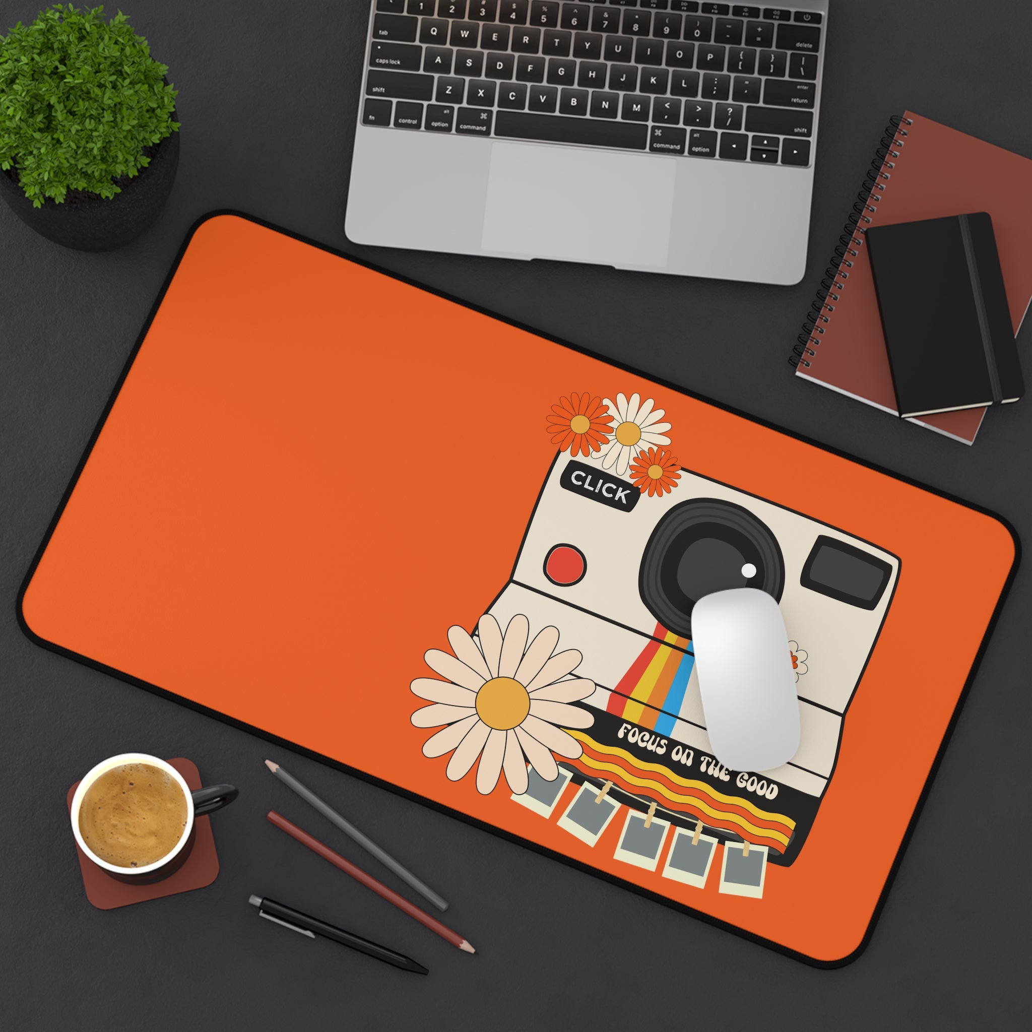 Hip Desk Mat, Focus On The Good, Retro Camera, Flower Power 70&