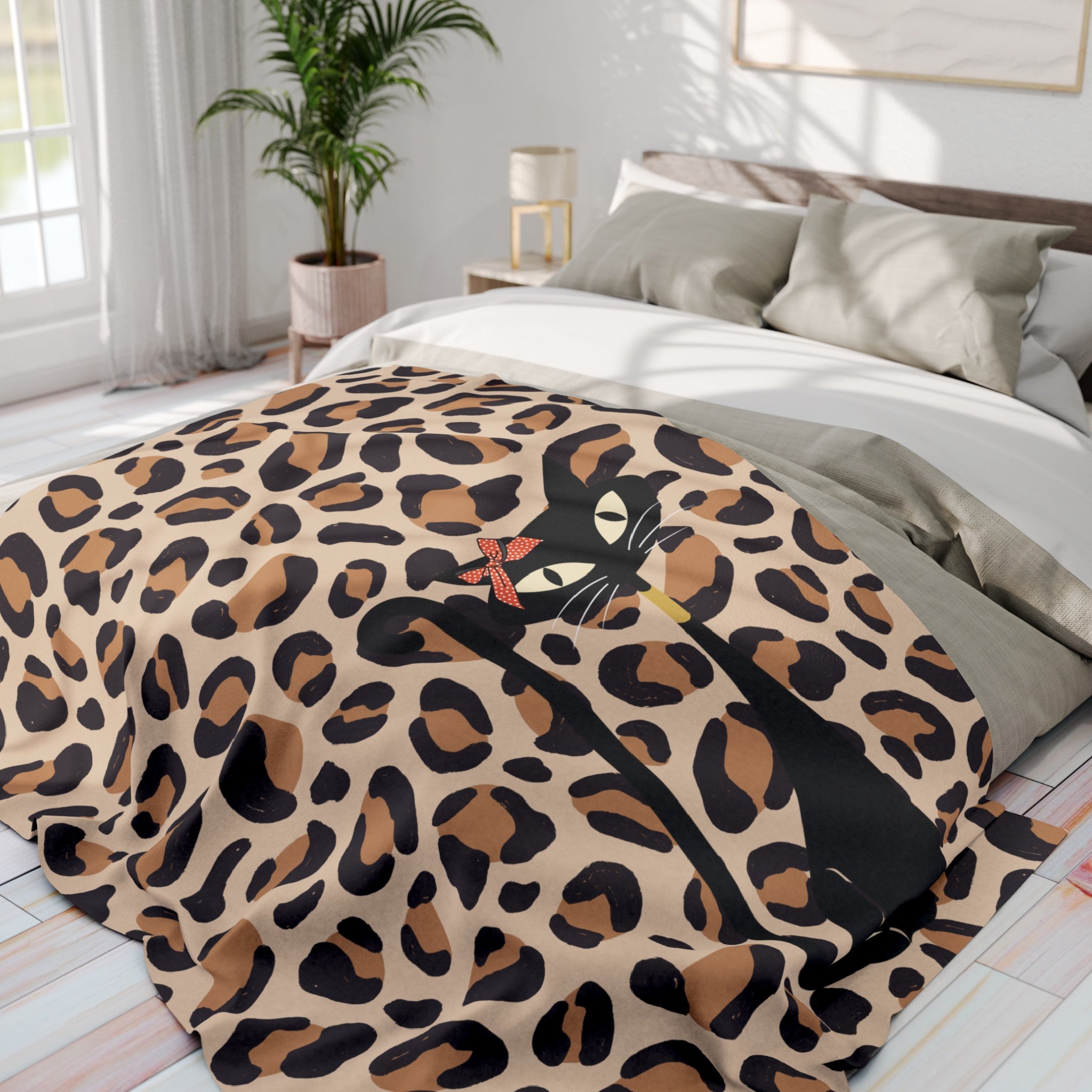Leopard Print Atomic Cat, Cozy Lightweigt Kitschy Mid Mod Fleece Blanket - Mid Century Modern Gal
