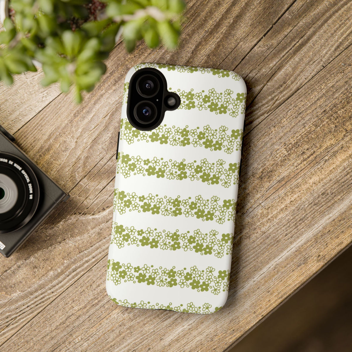 Pyrex Crazy Daisy Spring BlossonFloral Phone Case: Tough Cases with Elegant Green Floral Design, Durable Phone Cover