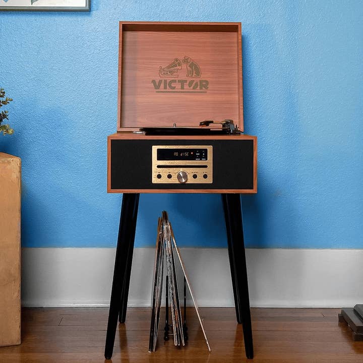 Wholesale Victor Newbury 8-in-1 Turntable Music Center
