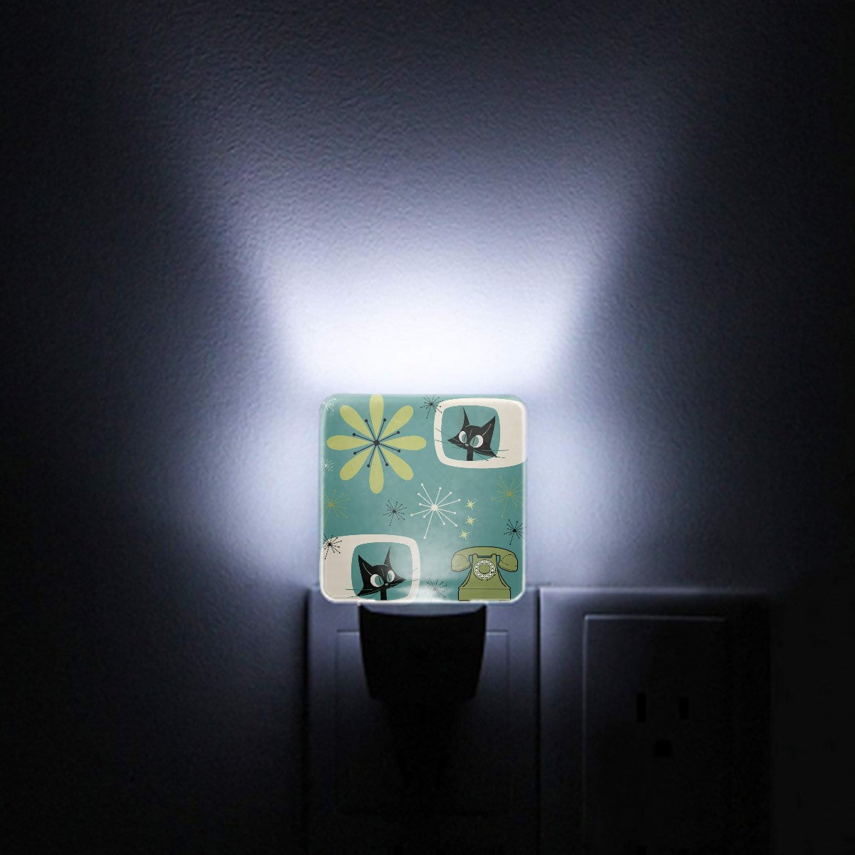 Atomic Kitschy Cats, Retro Mod Office, Livingroom, Kitchen LED Night Light Set of 2 - Mid Century Modern Gal