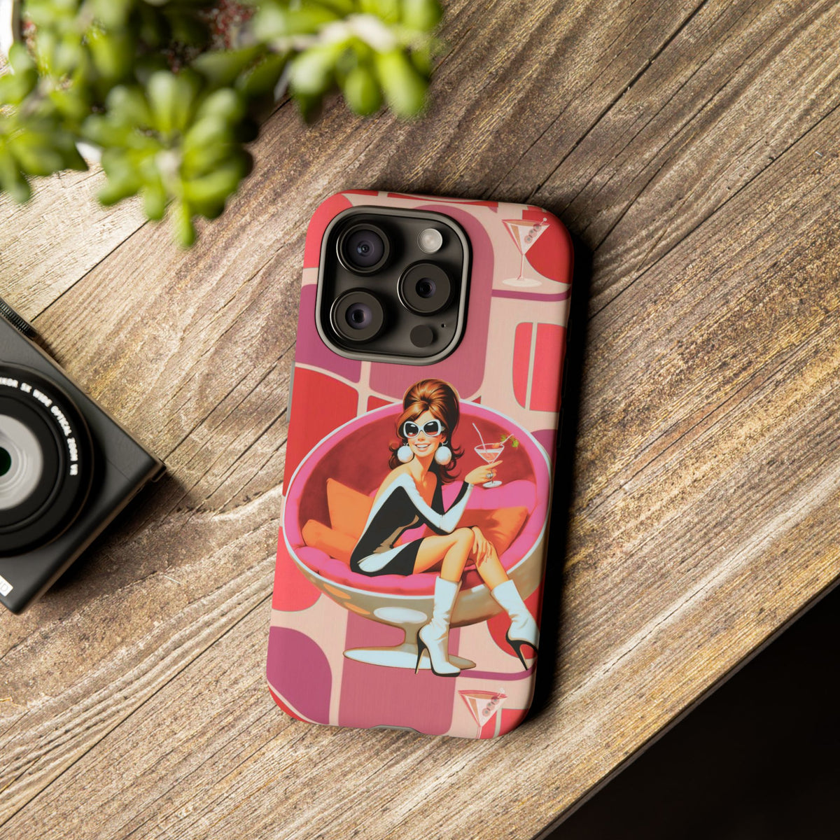 Mid Mod 60s Mod Gal, Kick Back Enjoy, Retro Chic Phone Case with Cocktail Design
