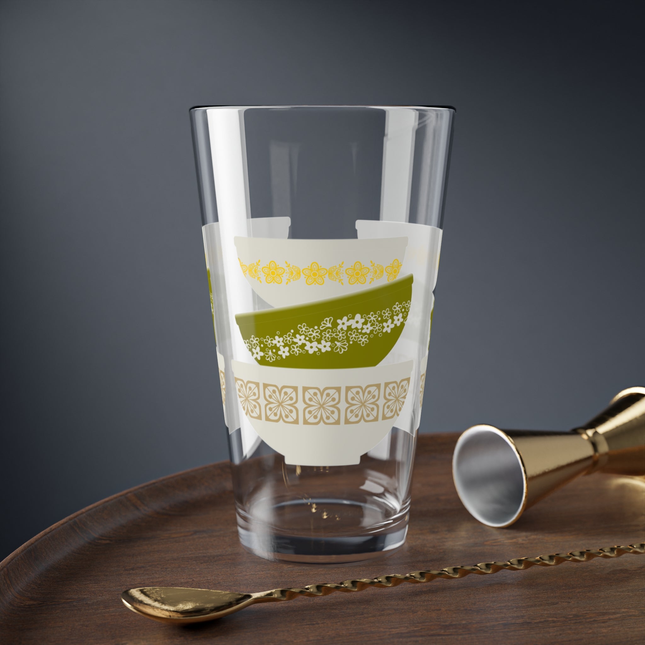 Pyrex Mixing Bowls, Pyrex Lover, Retro Kitschy Glassware - Mid Century Modern Gal