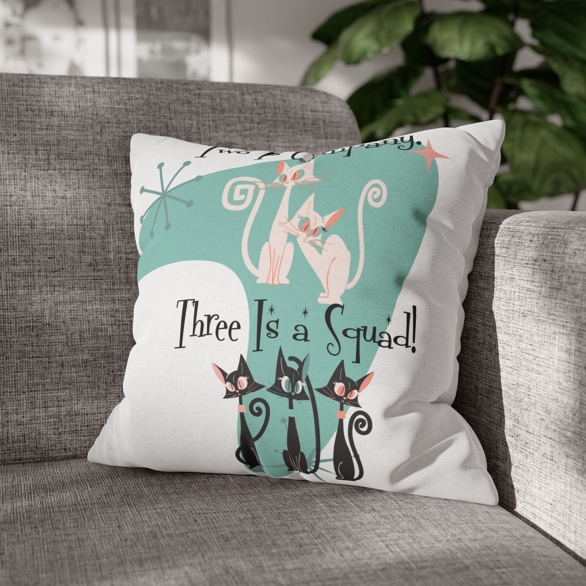 Atomic Kitschy Cats, Mid Mod Boomerang Family Co-worker Bestie Gifts Pillow Cover - Mid Century Modern Gal