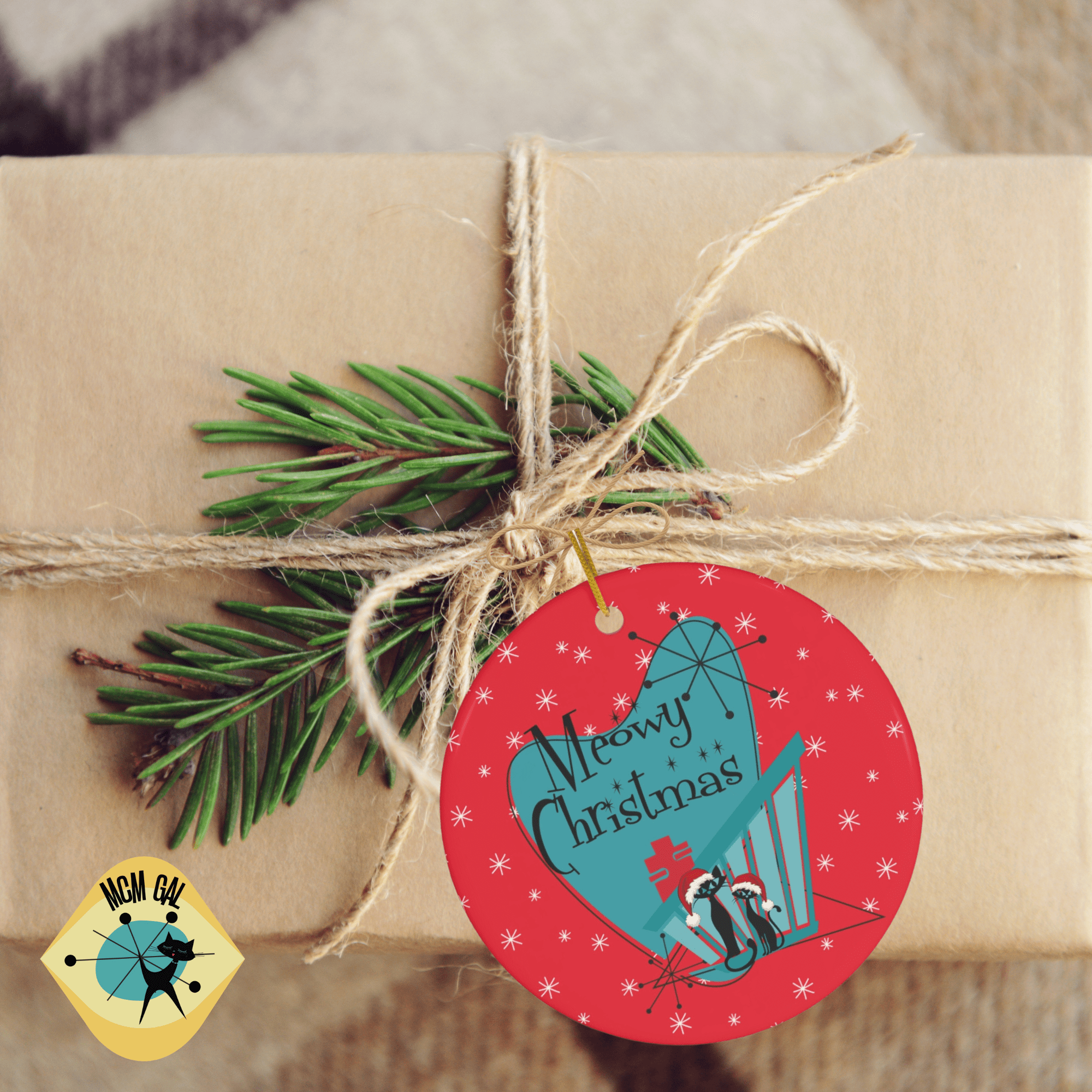 Meowy Christmas Atomic Cats, Kitschy Mod Mid Century Modern Christmas Ceramic Ornament Home Decor Circle / One Size