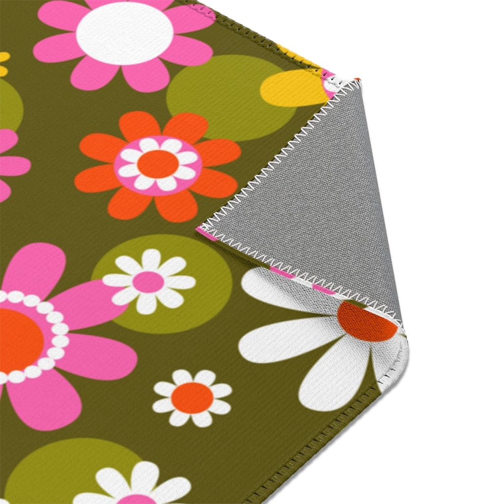 Groovy Green, Pink, Yellow, White Mod Flower Power Daisy 60&