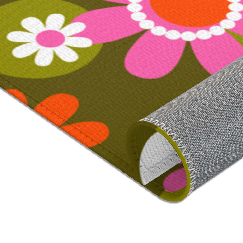 Groovy Green, Pink, Yellow, White Mod Flower Power Daisy 60&