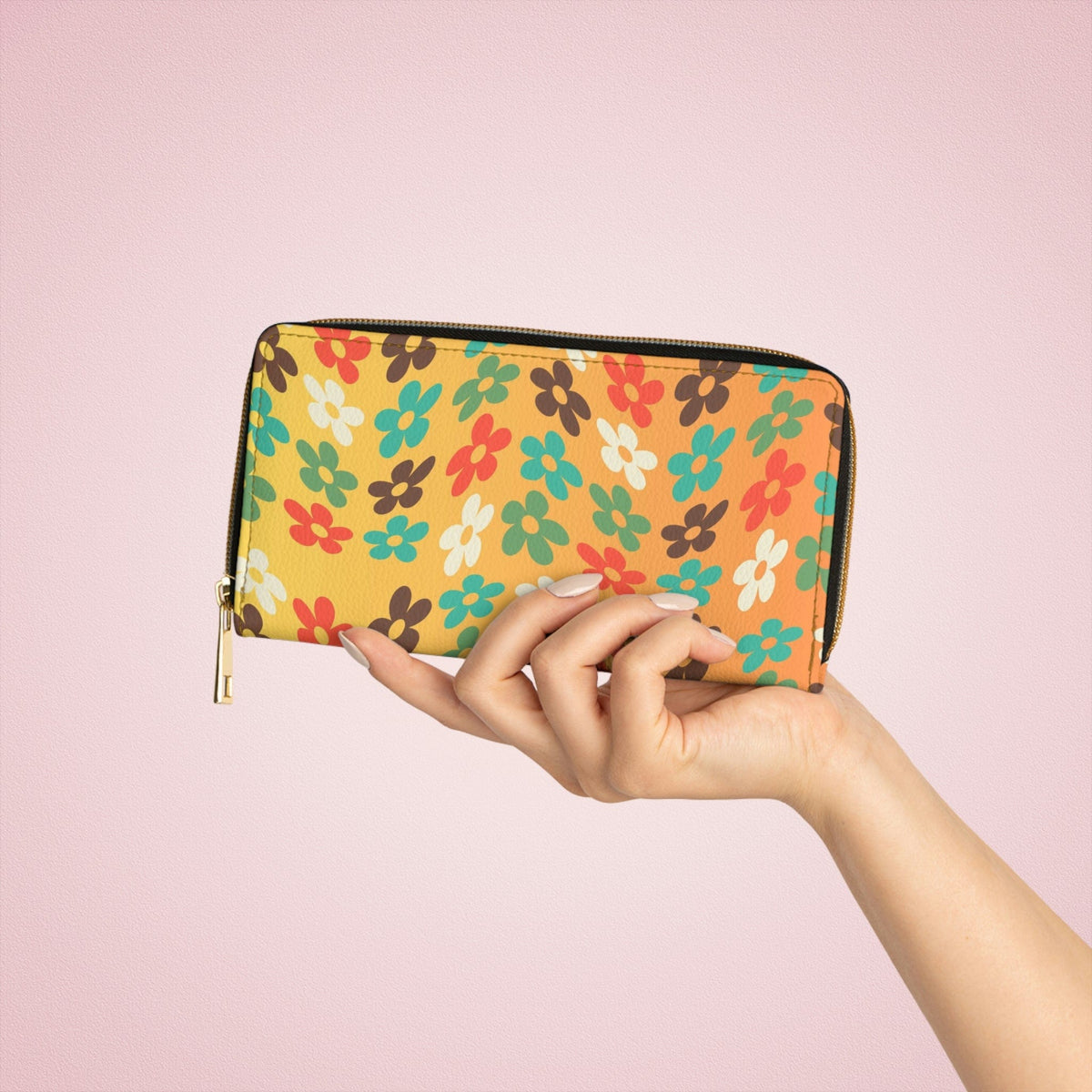 1960's, 70's Flower Power Era, Groovy Daisy, Ombre Retro Zipper Wallet Accessories One size / White