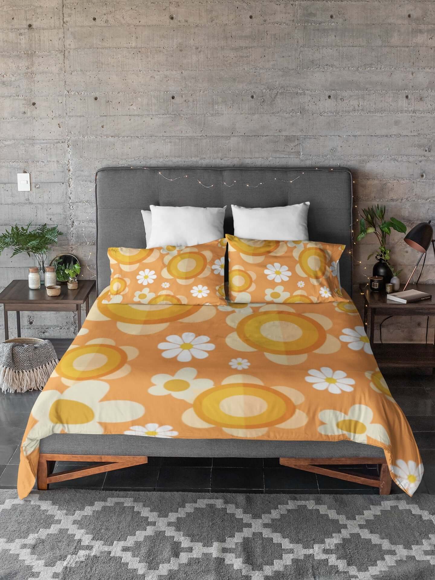 Retro Bedding Orange, White, Mod Daisy 70&