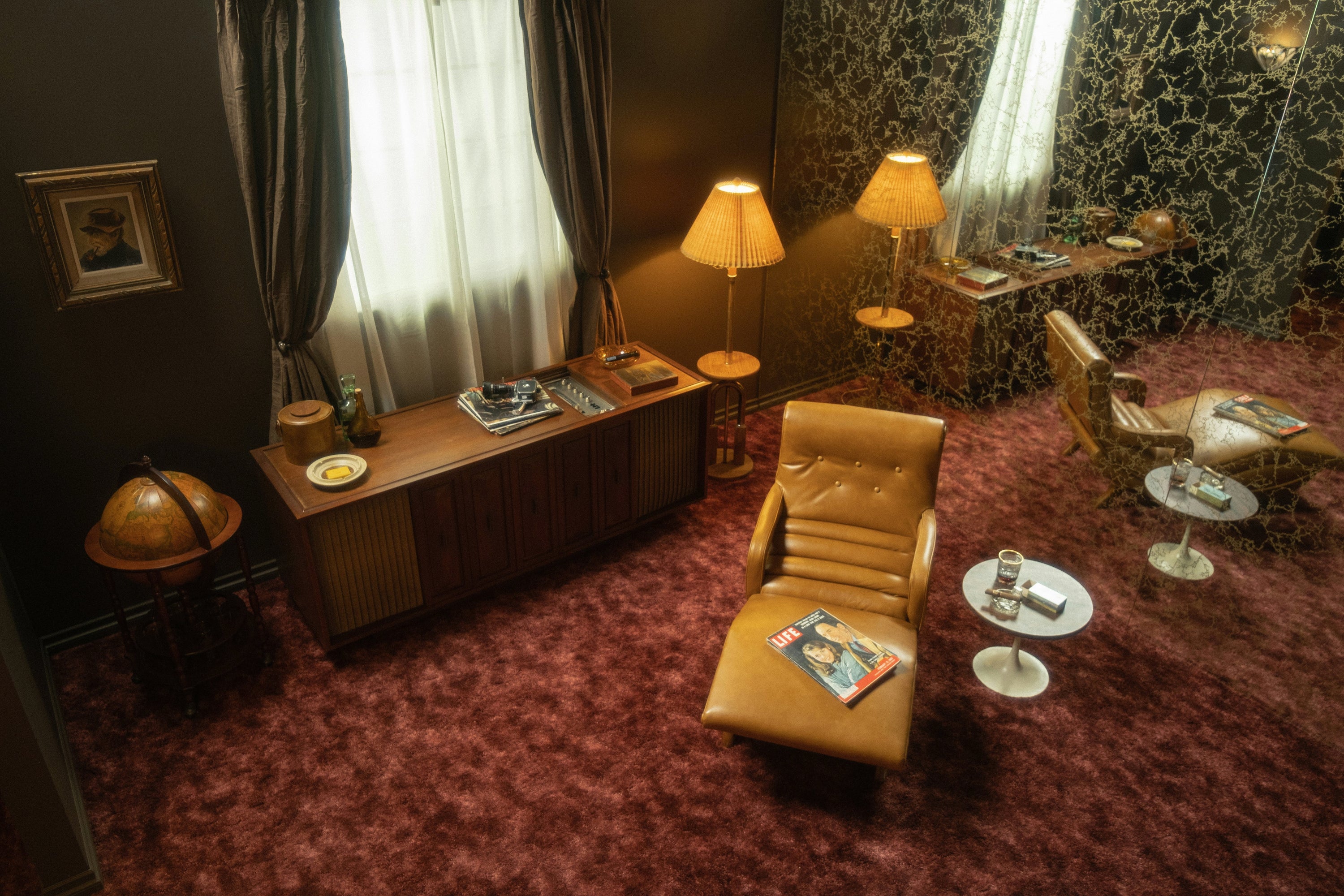 What Is Retro Design vs Vintage Design?