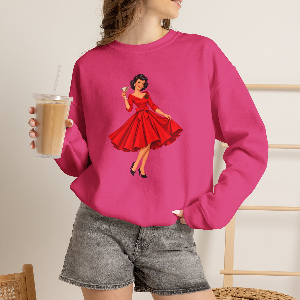 Mid Century Modern Christmas Martini Gal Unisex Heavy Blend™ Crewneck Sweatshirt - Mid Century Modern Gal