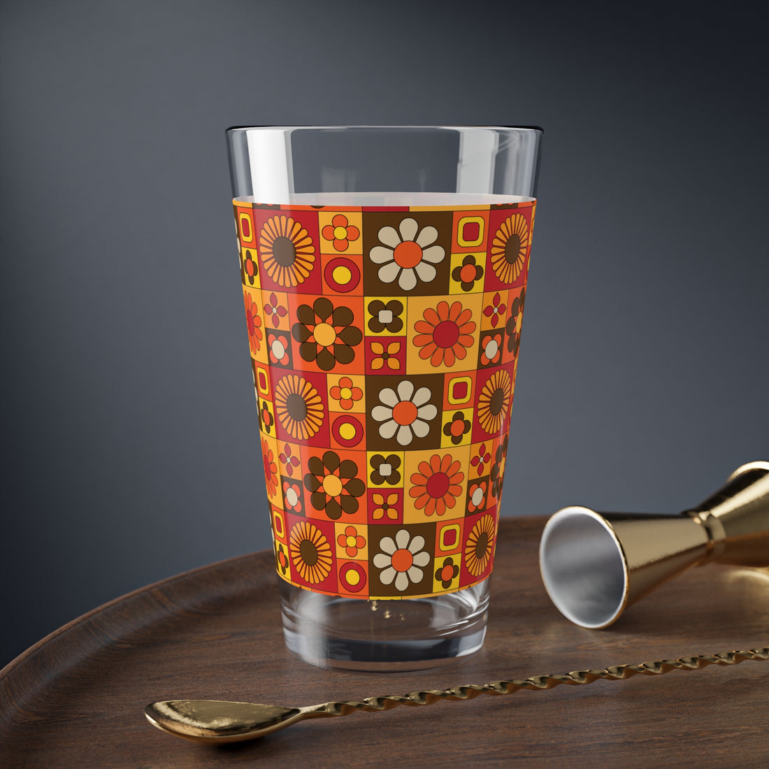 Retro 60s Flower Power Floral Mixing Glass -Vintage Style Drinkware - Mid Century Modern Gal