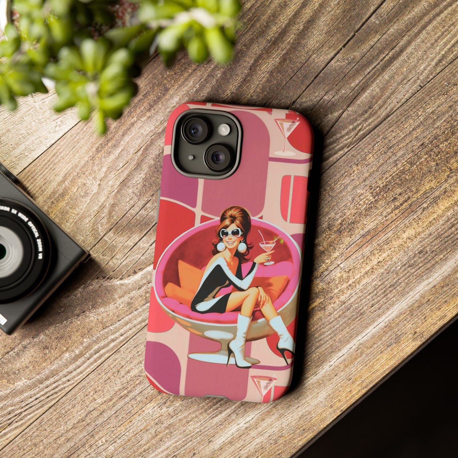 Mid Mod 60s Mod Gal, Kick Back Enjoy, Retro Chic Phone Case with Cocktail Design