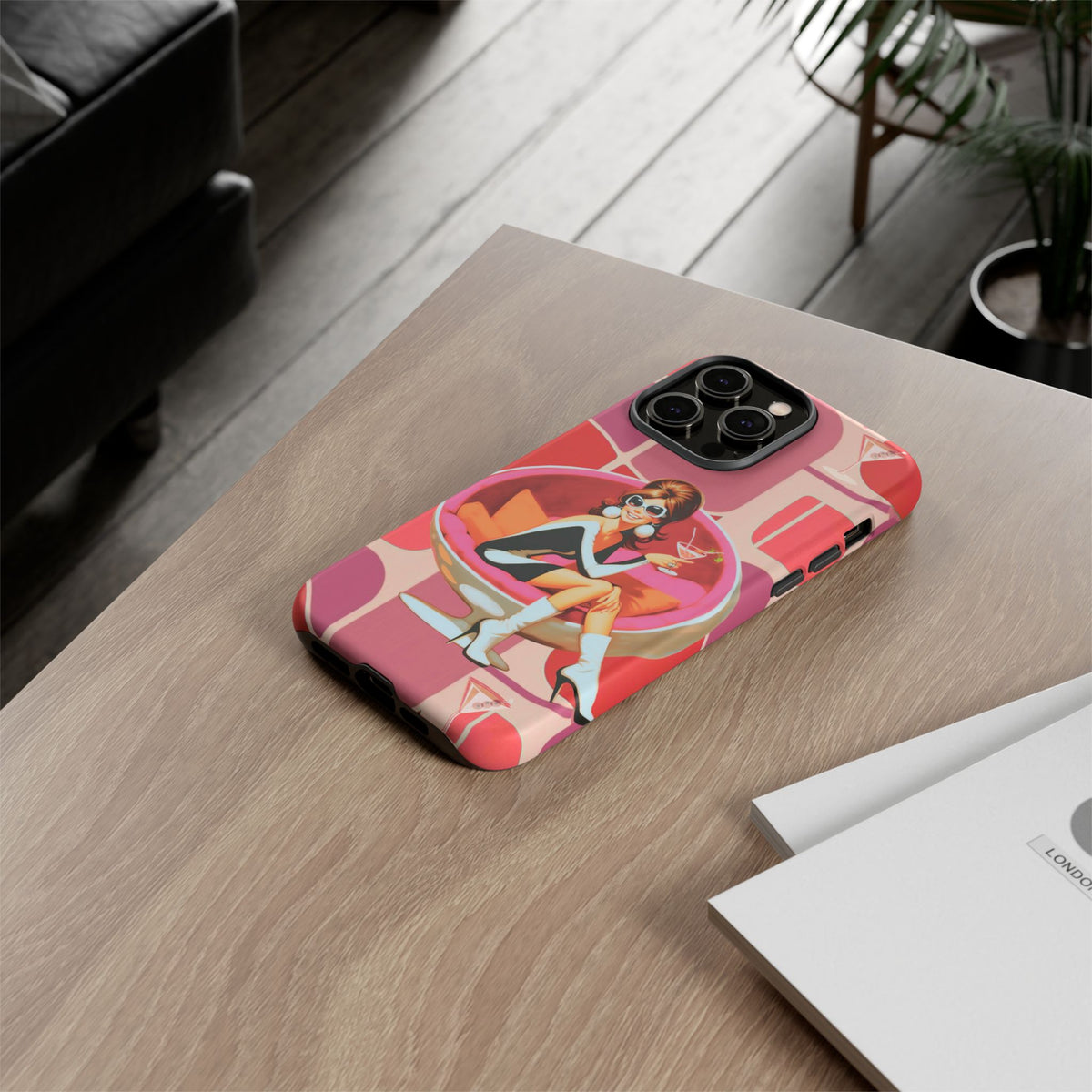 Mid Mod 60s Mod Gal, Kick Back Enjoy, Retro Chic Phone Case with Cocktail Design