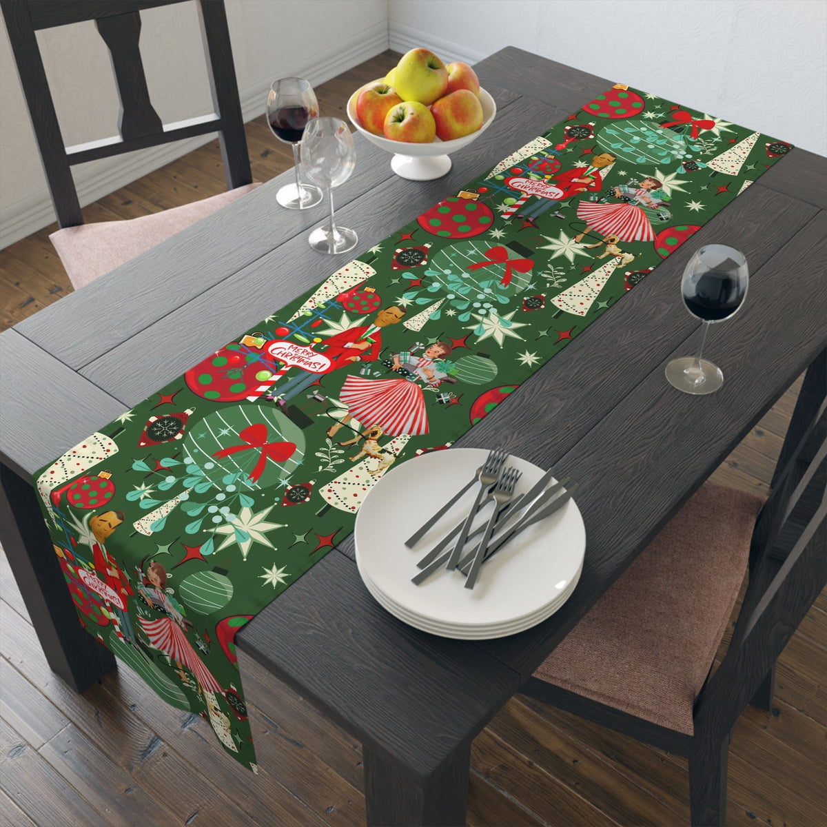 Mid Century Modern Christmas Table Runner, Kitschy 50's Retro Couple, Green, Red, Starbursts MCM Retro Christmas Table Runner Home Decor 16" × 72" / Polyester