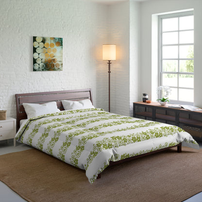 Pyrex Crazy Daisy Spring Blossom Retro Botanical Green Floral Comforter - Mid Century Modern Gal