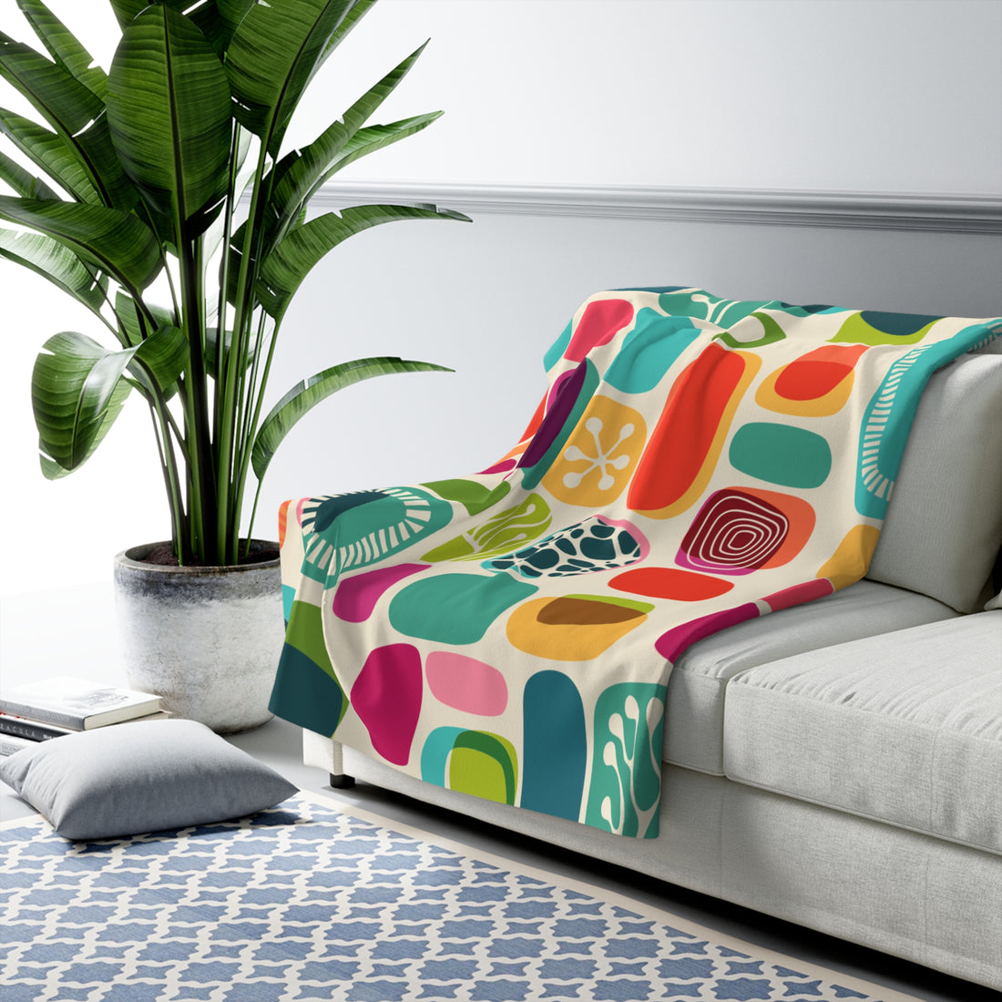 Amoeba Boho Mid Century Modern Colorful Sherpa Fleece Blanket - Cozy Home Decor for Holidays &amp; Celebrations - Mid Century Modern Gal