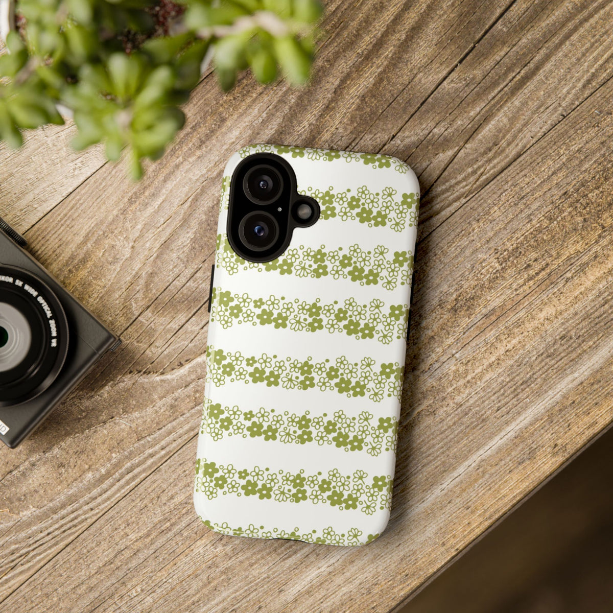 Pyrex Crazy Daisy Spring BlossonFloral Phone Case: Tough Cases with Elegant Green Floral Design, Durable Phone Cover