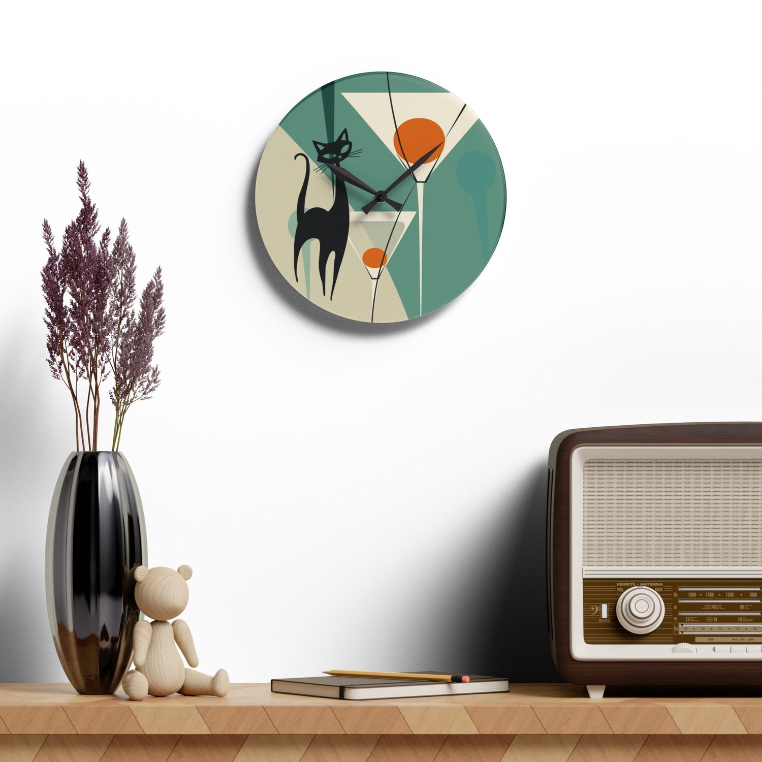 Mid Century Modern Wall Clock With Martin Motif  Mid-Century Modern Design for Cat Lovers