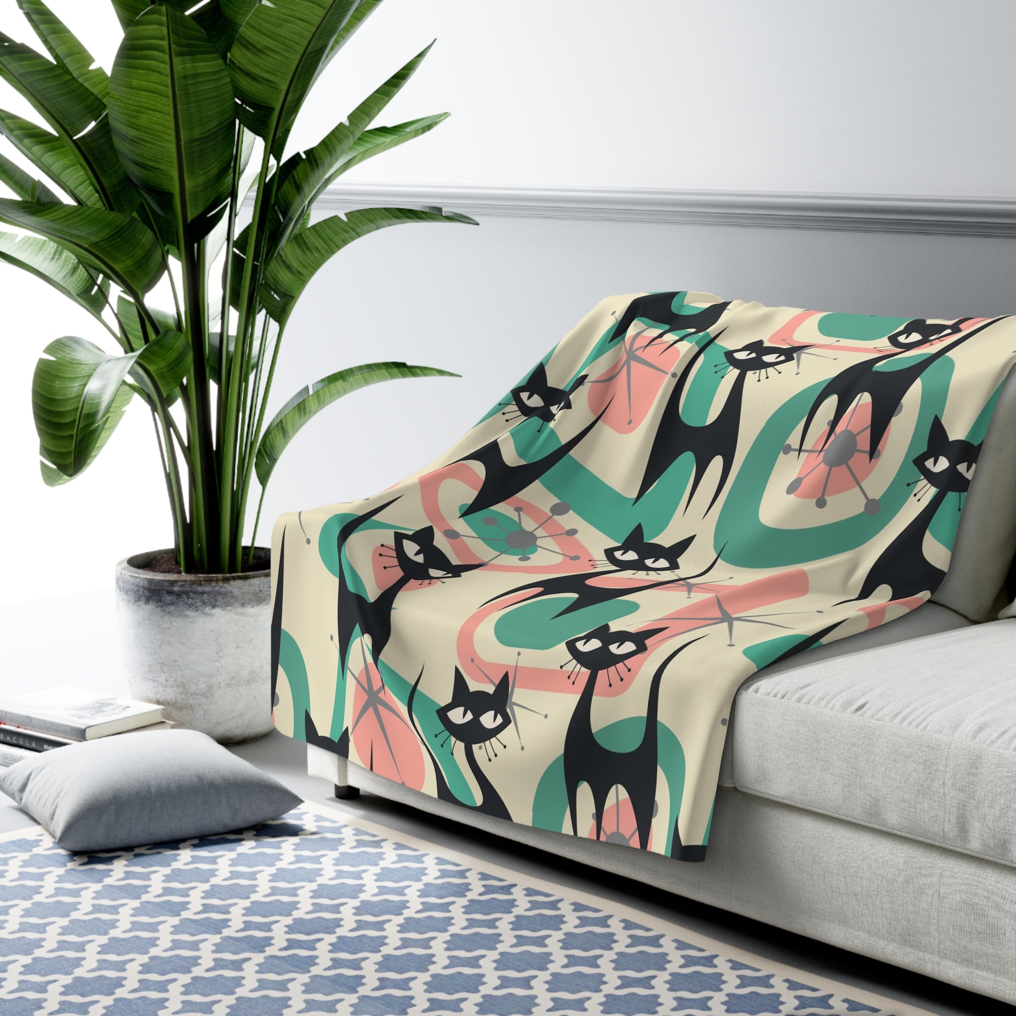 Atomic Home Living, Black Kitschy Cats, Cat Mom Mid Century Modern Designed Sherpa Fleece Blanket