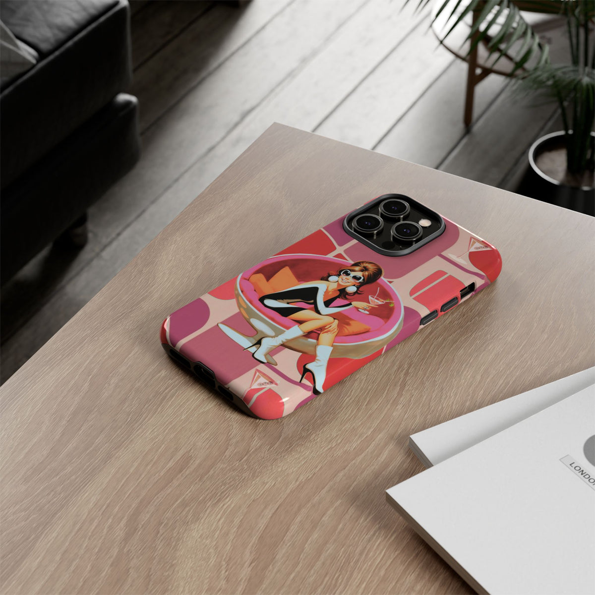 Mid Mod 60s Mod Gal, Kick Back Enjoy, Retro Chic Phone Case with Cocktail Design