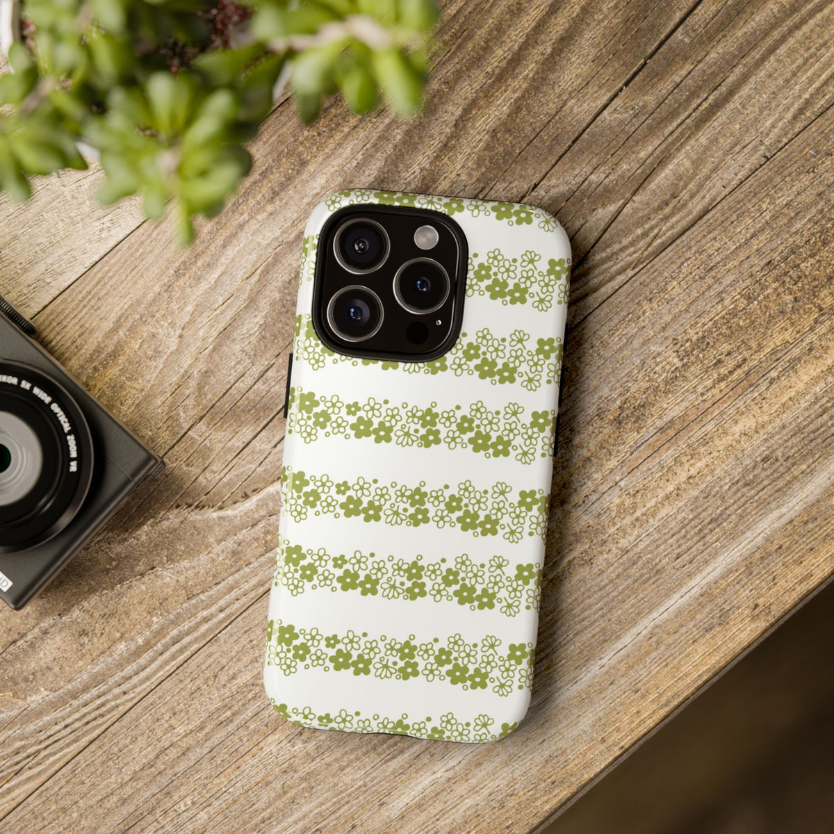 Pyrex Crazy Daisy Spring BlossonFloral Phone Case: Tough Cases with Elegant Green Floral Design, Durable Phone Cover