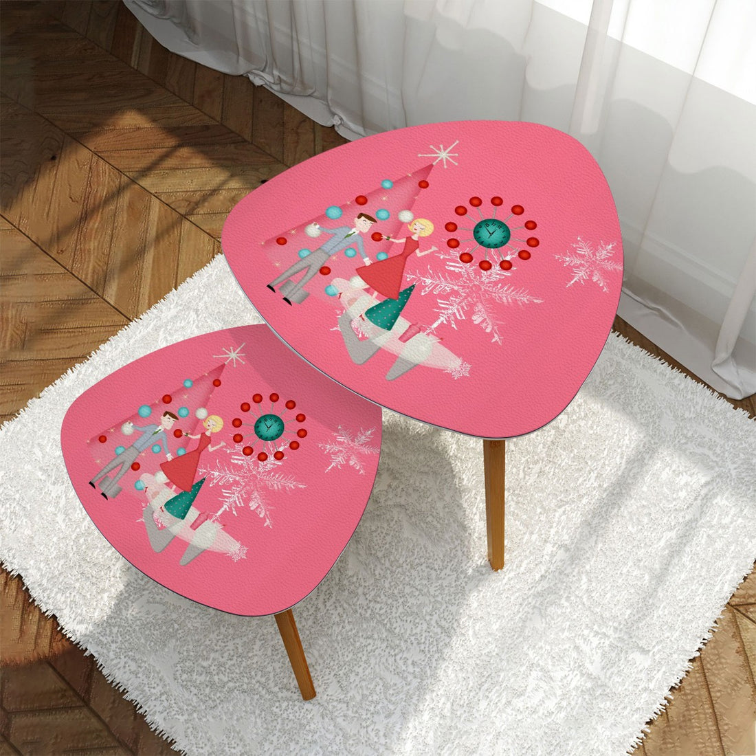 Mid Century Modern Nesting Tables, 50s Christmas Kitsch Triangle Coffee Table Set of 2