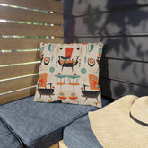 Mid Century Modern Atomic Cat, Mid Mod Party Outdoor Pillows - Mid Century Modern Gal