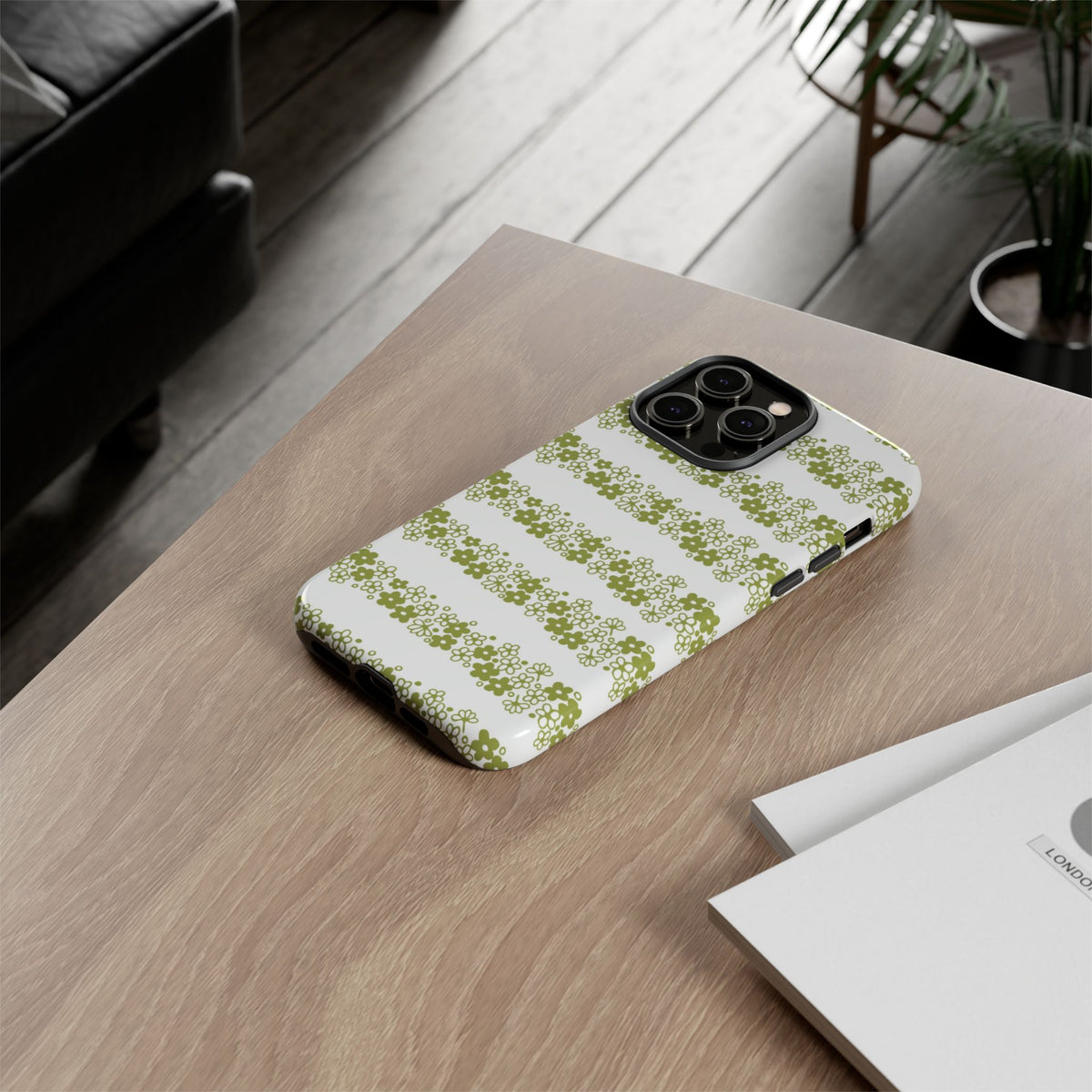 Pyrex Crazy Daisy Spring BlossonFloral Phone Case: Tough Cases with Elegant Green Floral Design, Durable Phone Cover