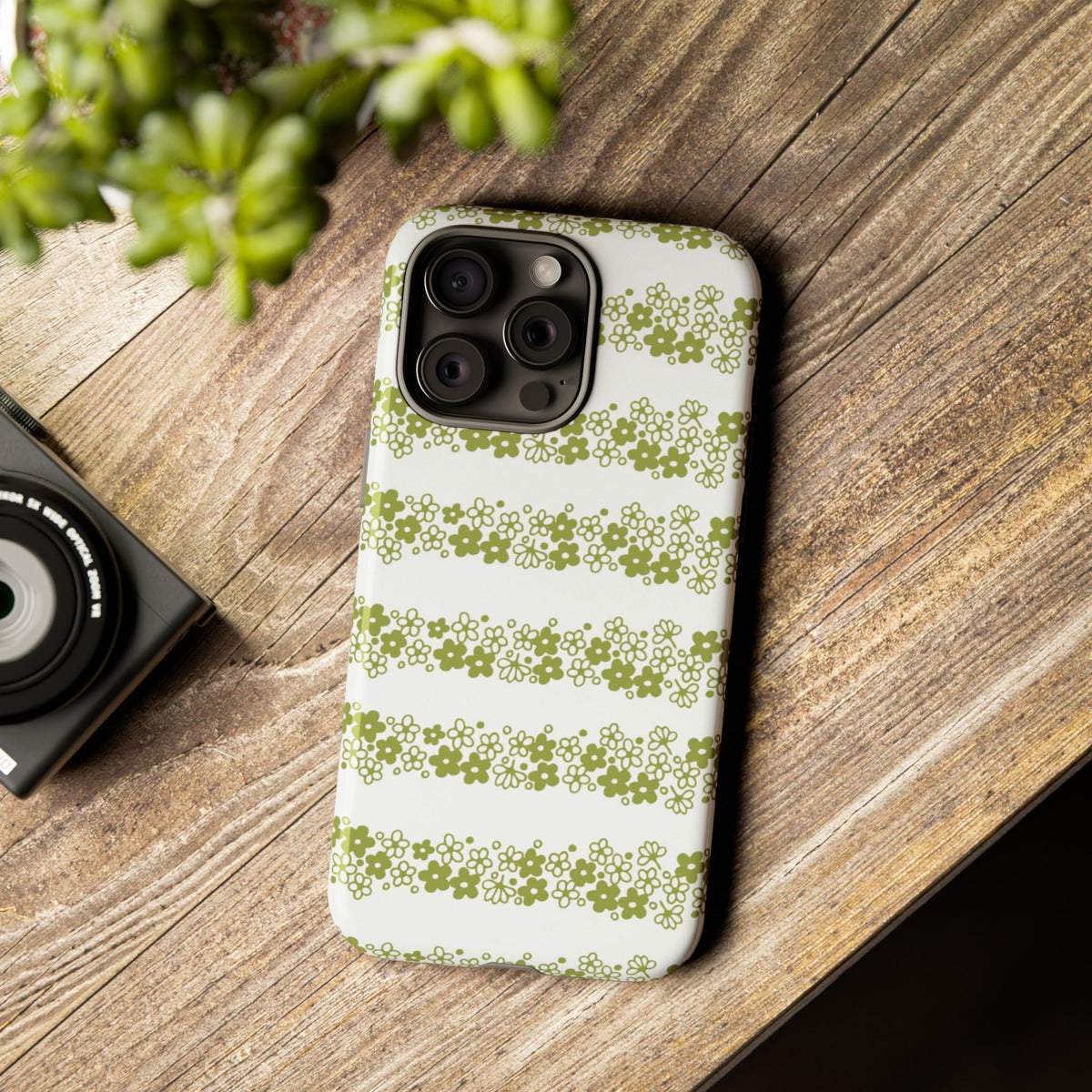 Pyrex Crazy Daisy Spring BlossonFloral Phone Case: Tough Cases with Elegant Green Floral Design, Durable Phone Cover