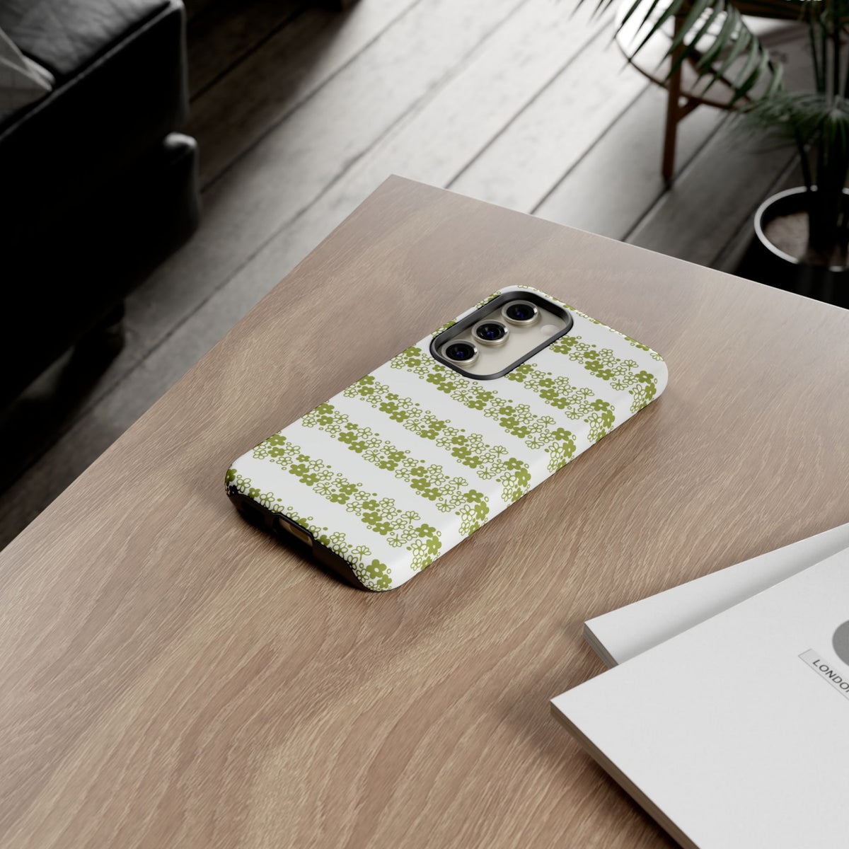 Pyrex Crazy Daisy Spring BlossonFloral Phone Case: Tough Cases with Elegant Green Floral Design, Durable Phone Cover