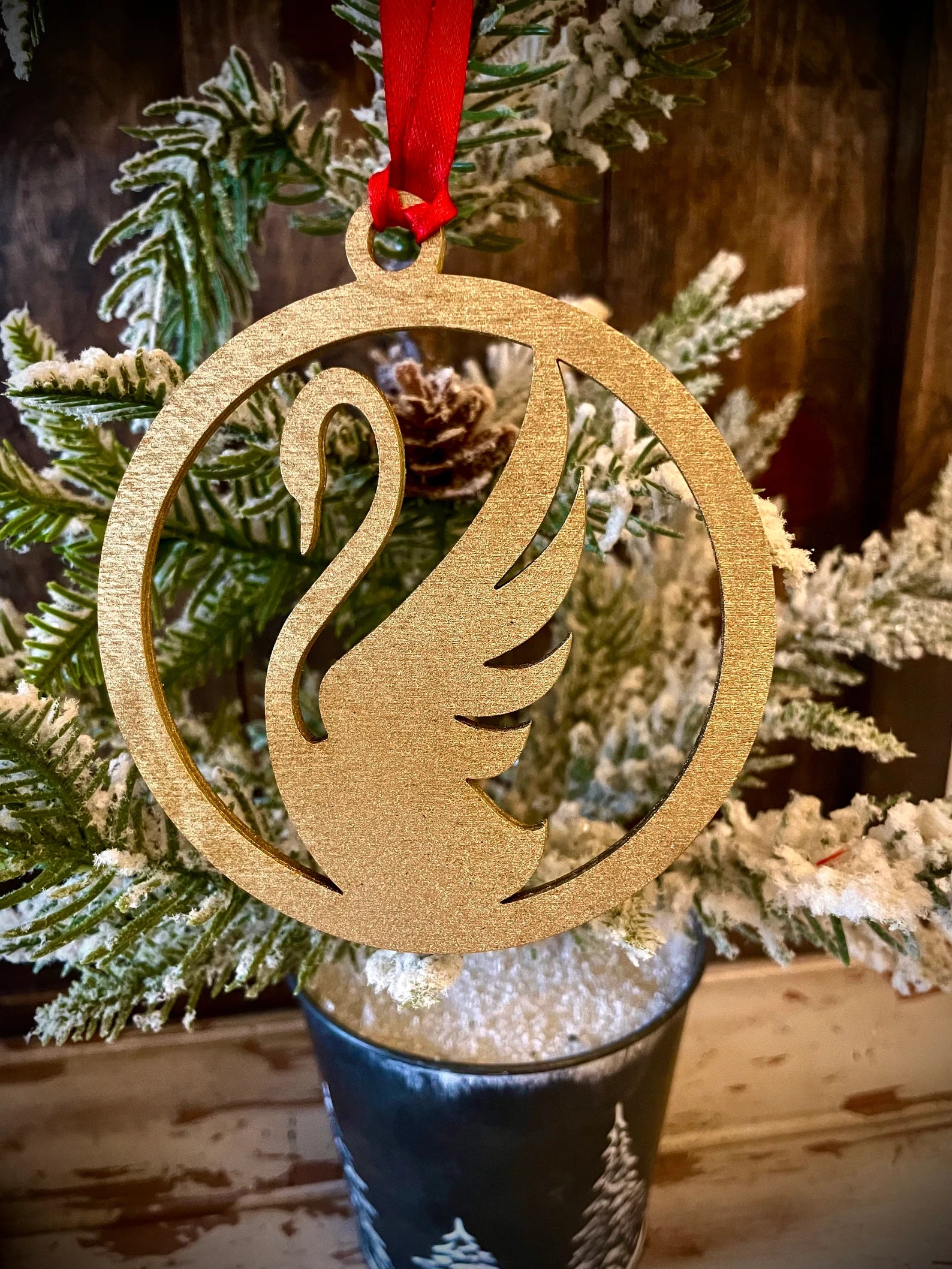 Boho Modern Art Deco Single Swan Wood Ornament