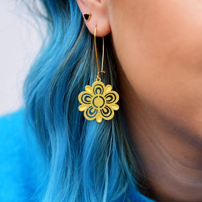 Retro Pyrex Flower Earrings | Butterfly Gold Pattern - Gold - Mid Century Modern Gal