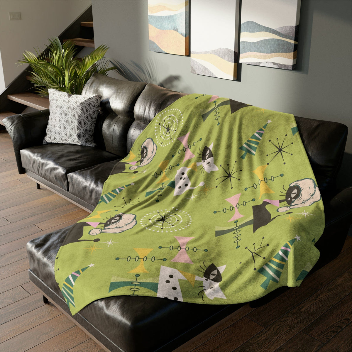 Atomic Cat Designs, Christmas Blanket, 50's Vintage Designs, Green Kitsch Fun Retro Christmas Gift Soft Polyester Blanket Home Decor