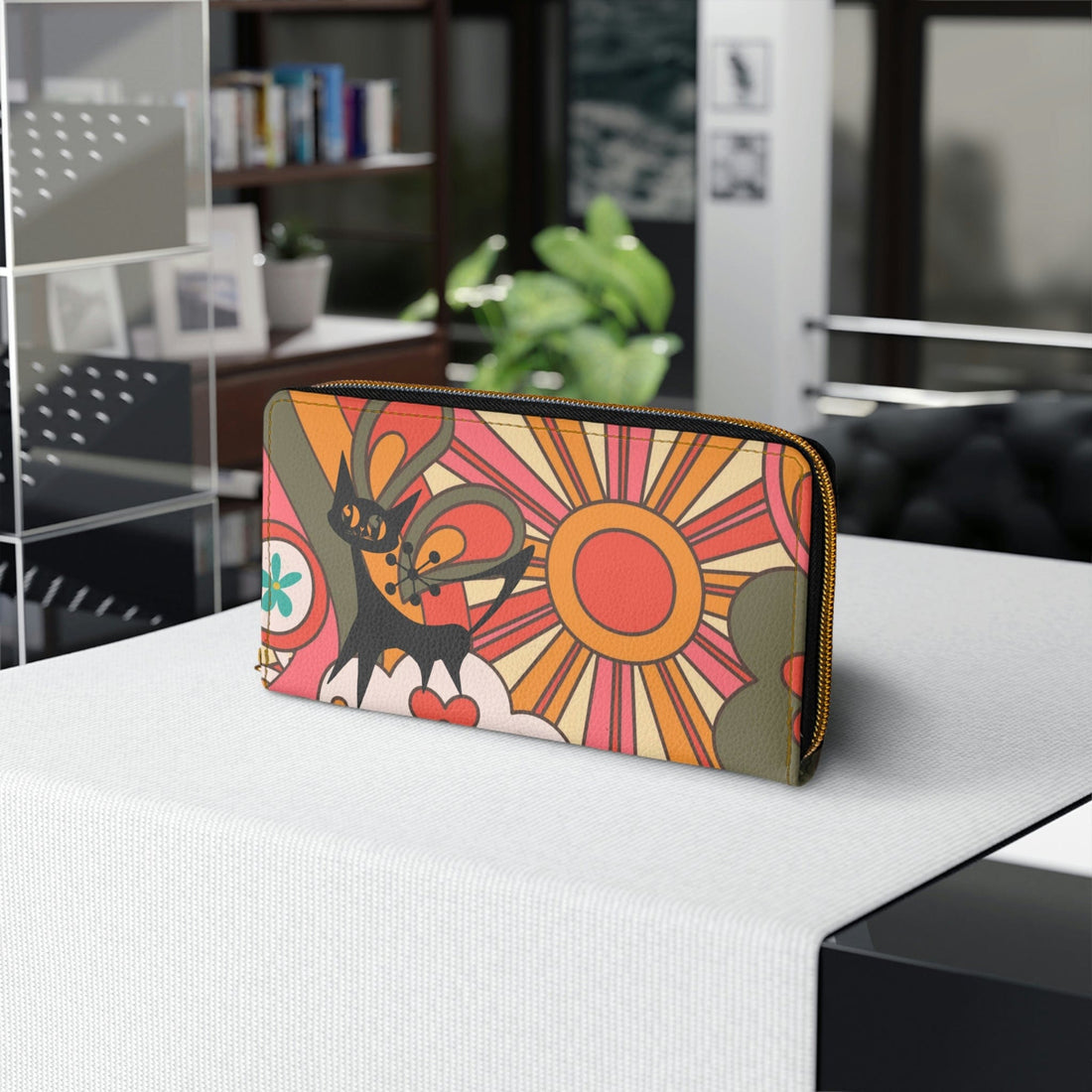 Retro Flower Power Groovy Sunburst, Atomic Kitschy Cat Mod Zipper Wallet Accessories One size / White