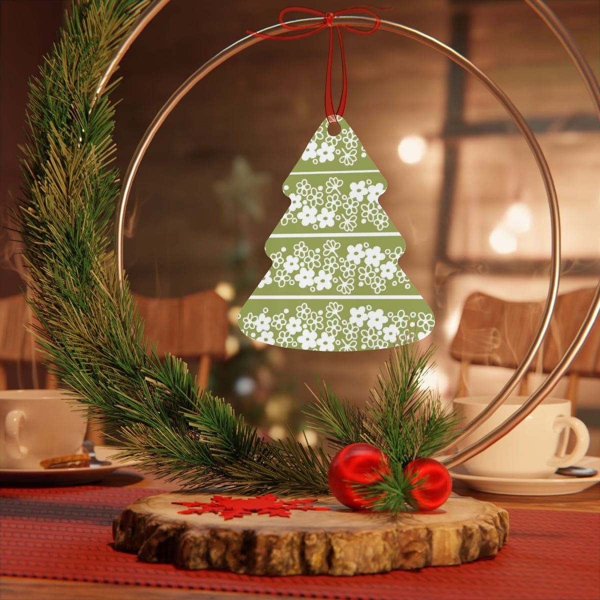 Retro Christmas, Mod Verde Spring Daisy Metal Ornaments Home Decor